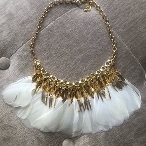 Feather gold necklace